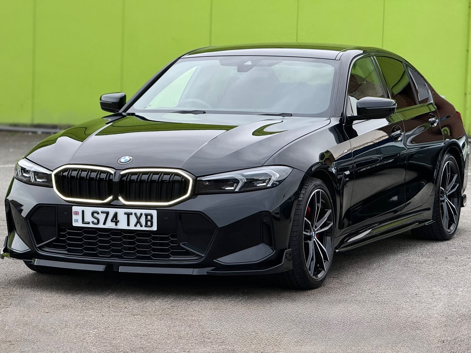 BMW 3 Series 2024 - Cars