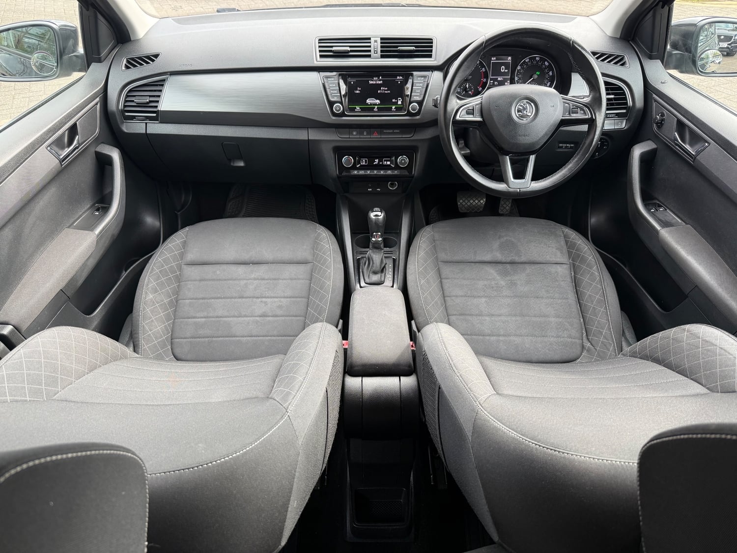 [ berth ]Skoda Fabia