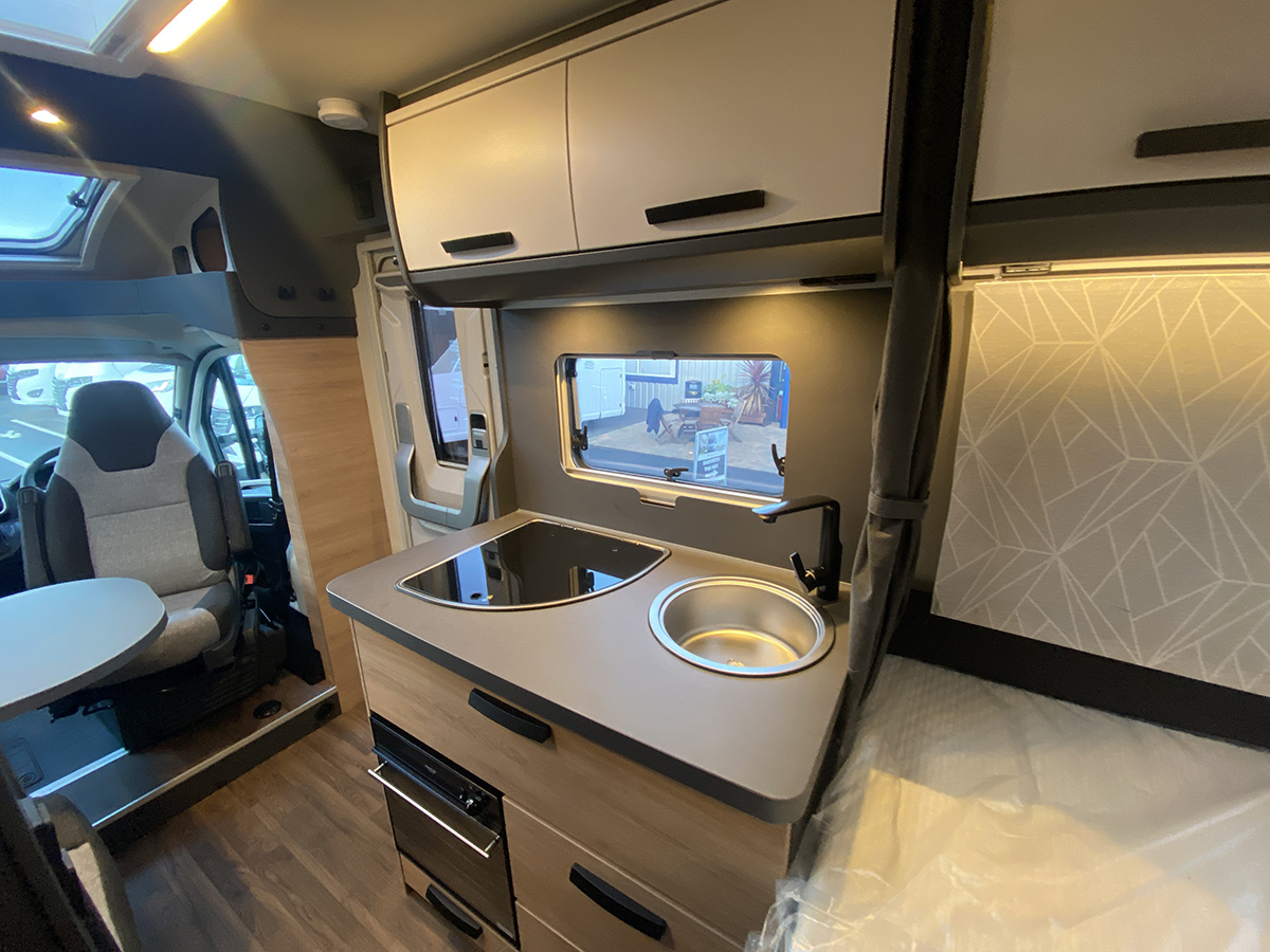 Knaus Live Ti Platinum Selection 590 MF 2026 for sale - Motorhomes & Caravans