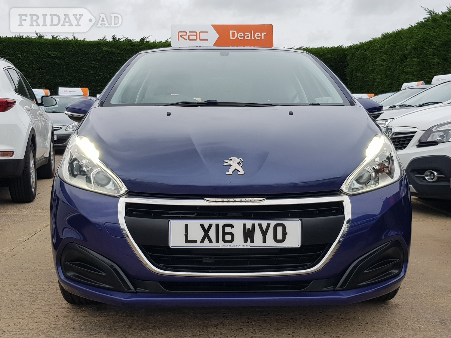 Peugeot 208 2016 - Cars in Eastbourne