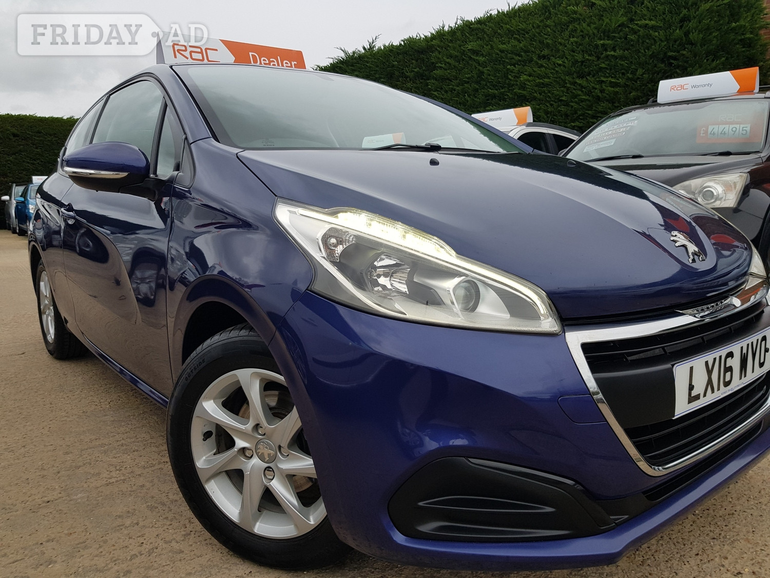 [ berth ]Peugeot 208