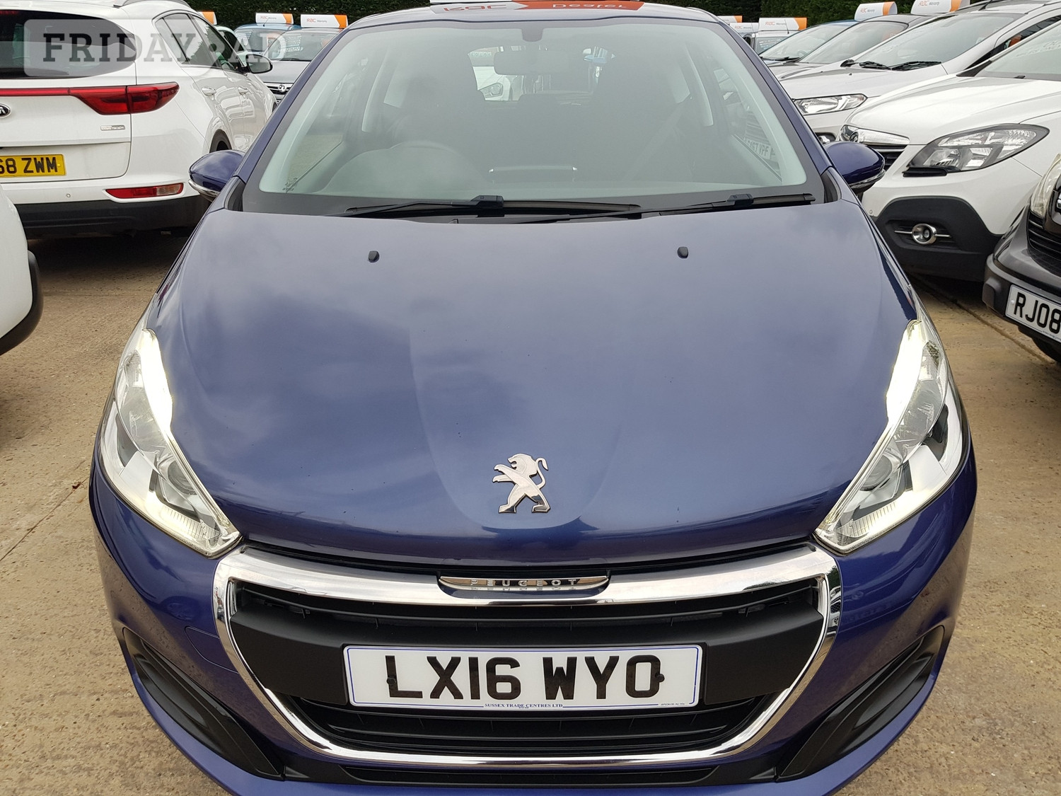 Peugeot 208 2016 - Cars