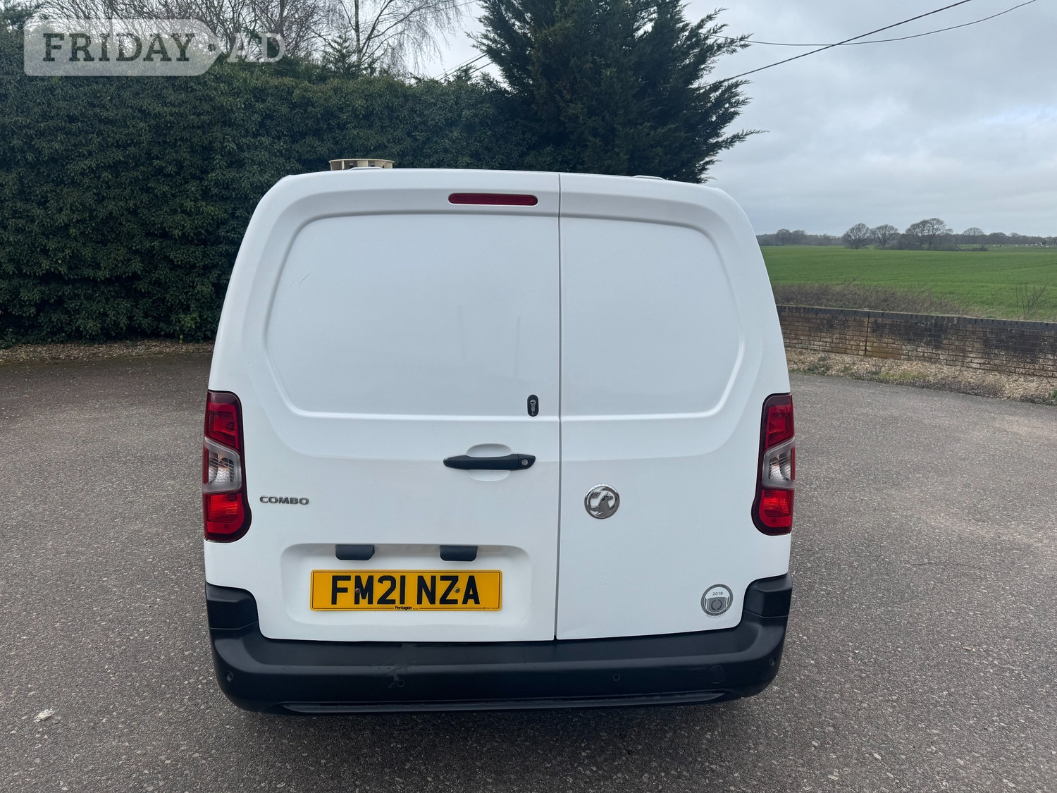 Vauxhall Combo 2021 - Vans & Commercial Vehicles