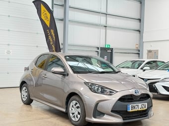 Toyota Yaris 2021