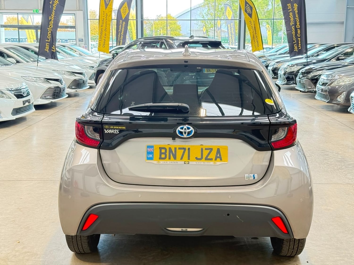 Toyota Yaris 2021 - Cars in Reading
