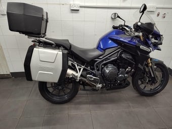 Triumph Explorer 2013