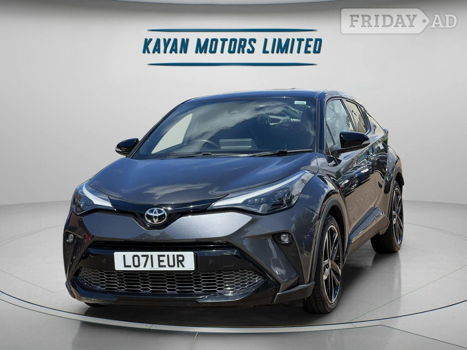 [ berth ]Toyota C-HR