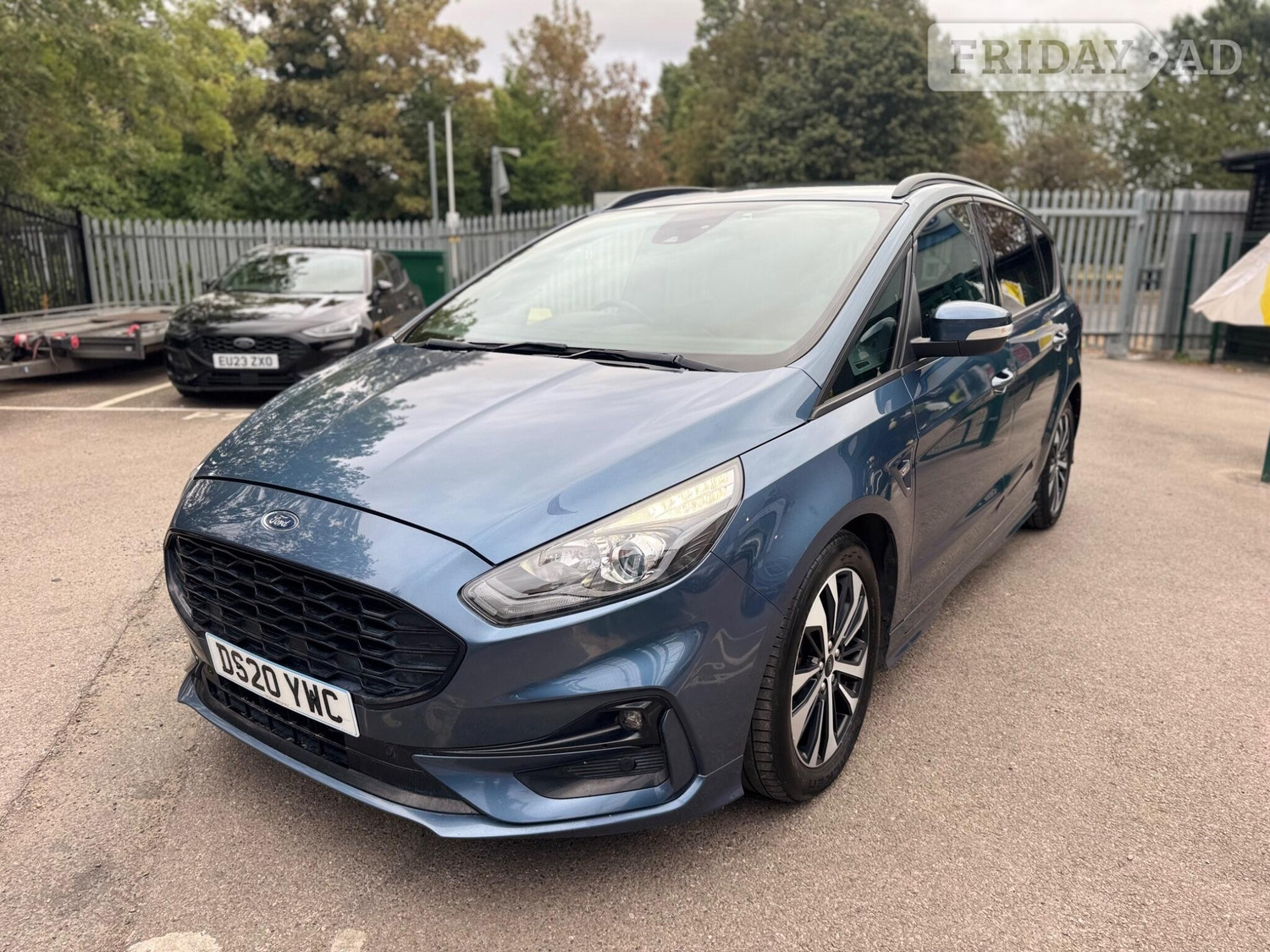 [ berth ]Ford S-Max
