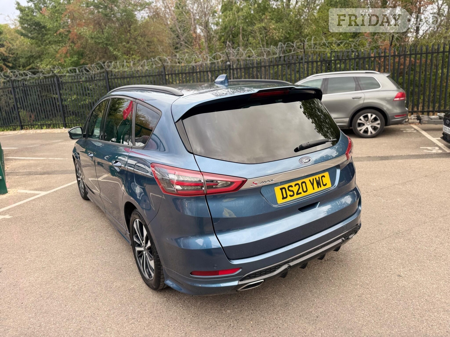 Ford S-Max 2020 - Cars in Romford