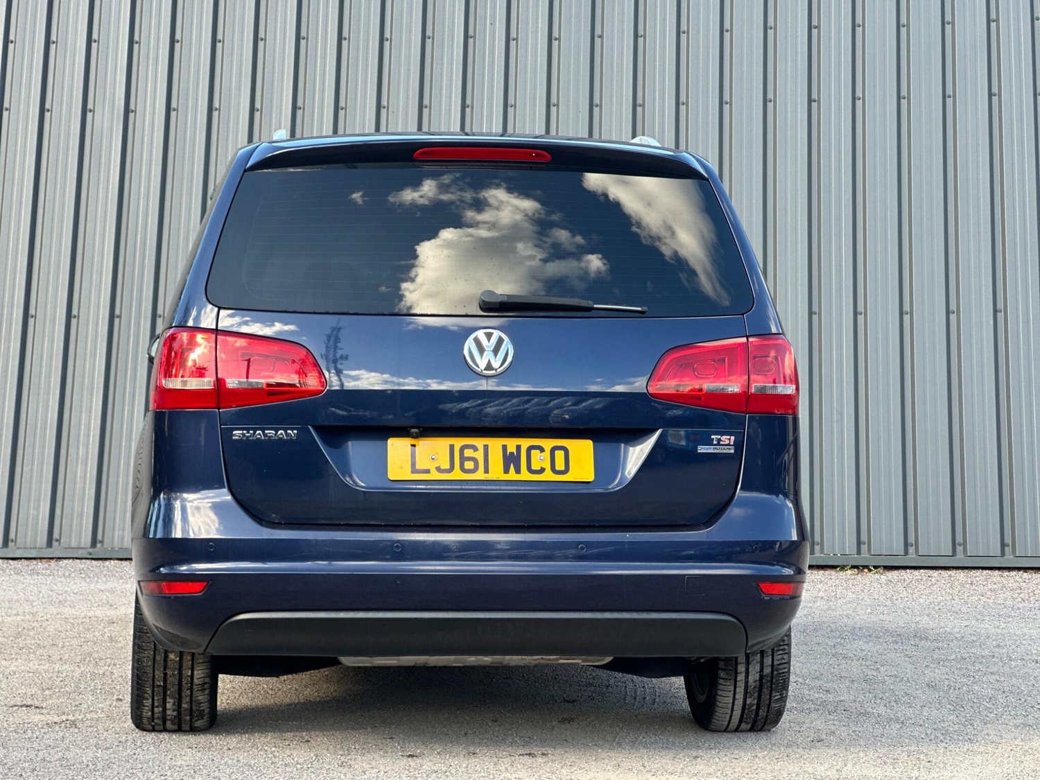 Volkswagen Sharan 2012 - Cars