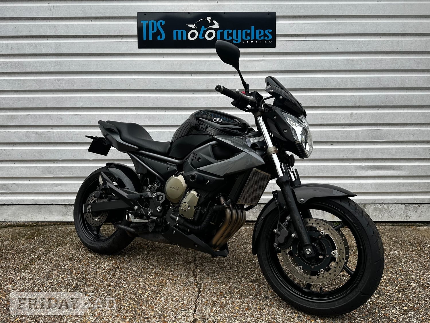 Yamaha XJ 2010 - Motorbikes, Scooters & Quads