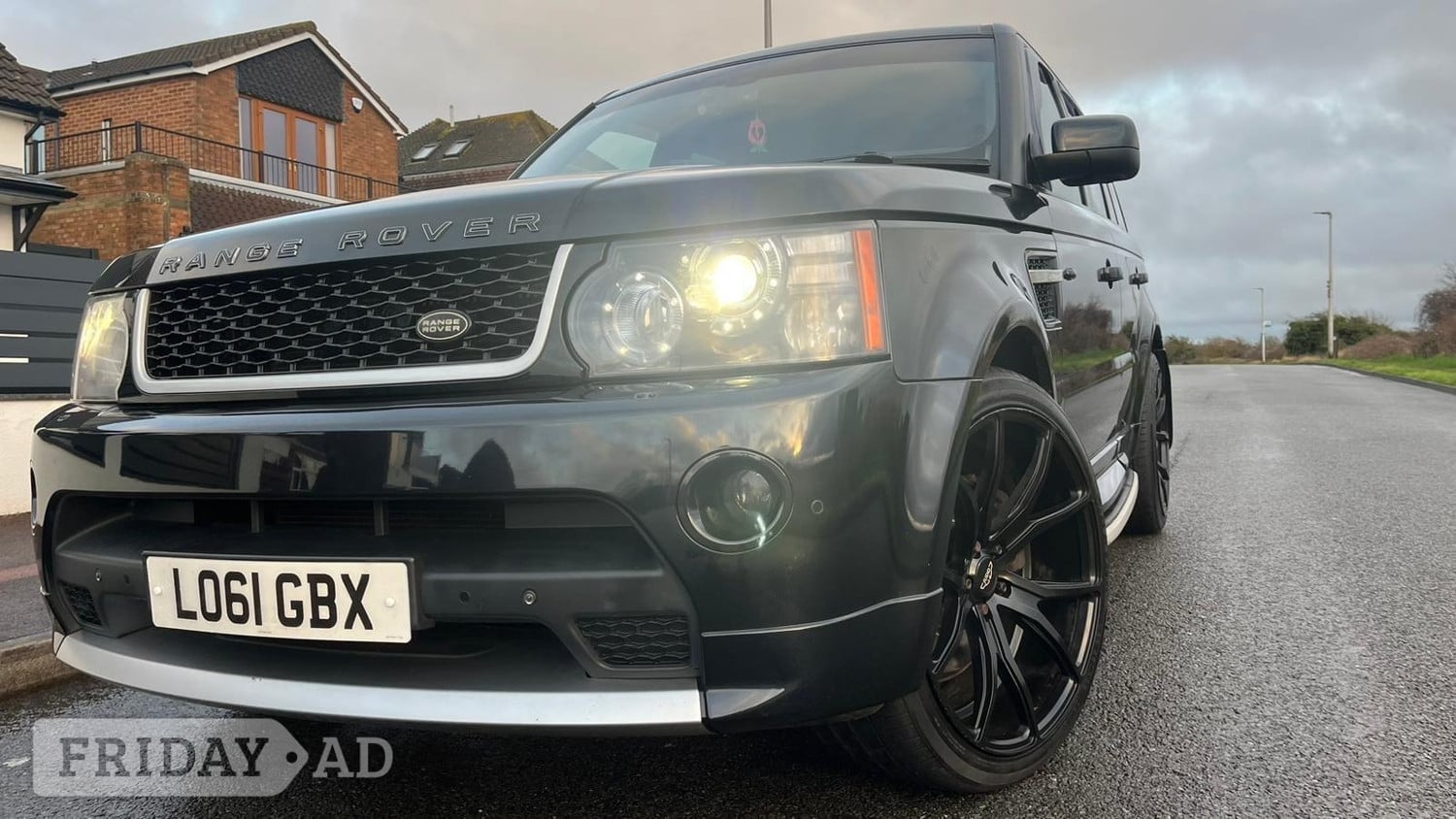 Land Rover Range Rover Sport 2011 - Cars in Chatham