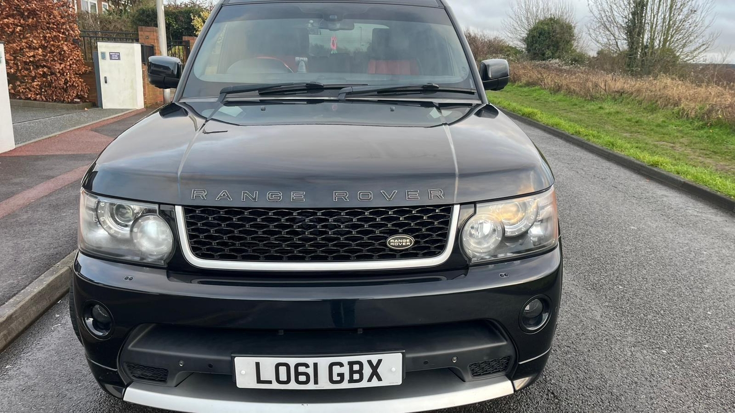 [ berth ]Land Rover Range Rover Sport