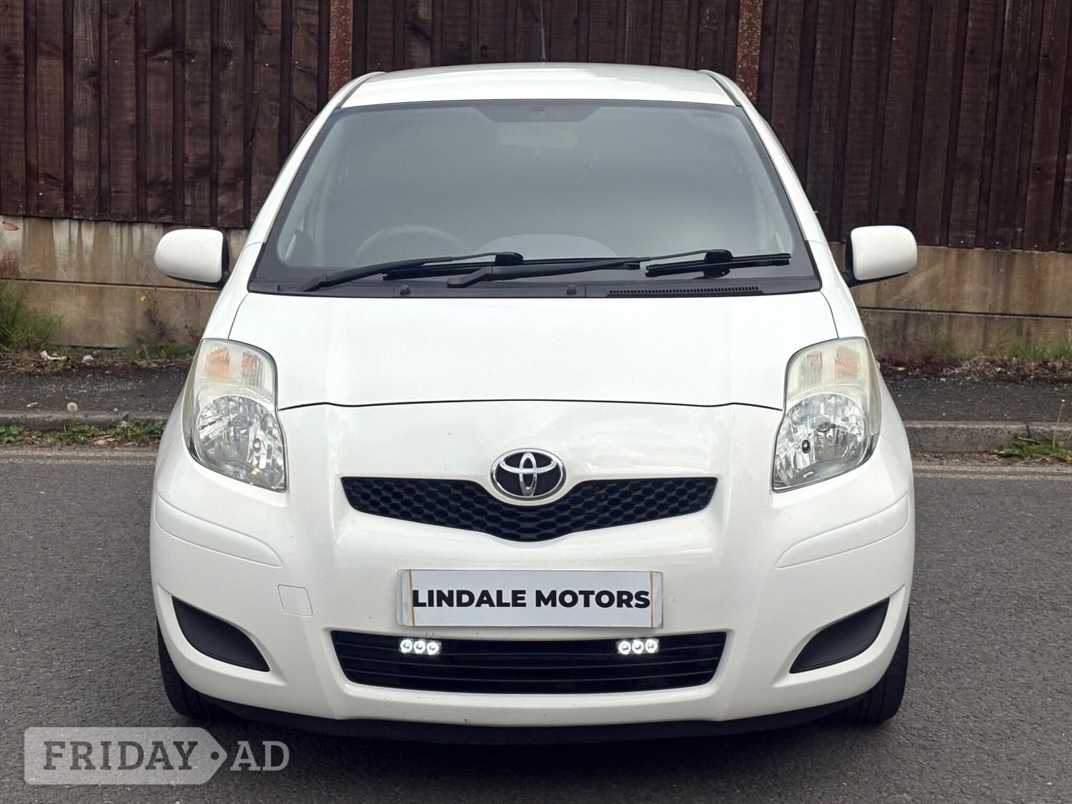 Toyota Yaris Oldham