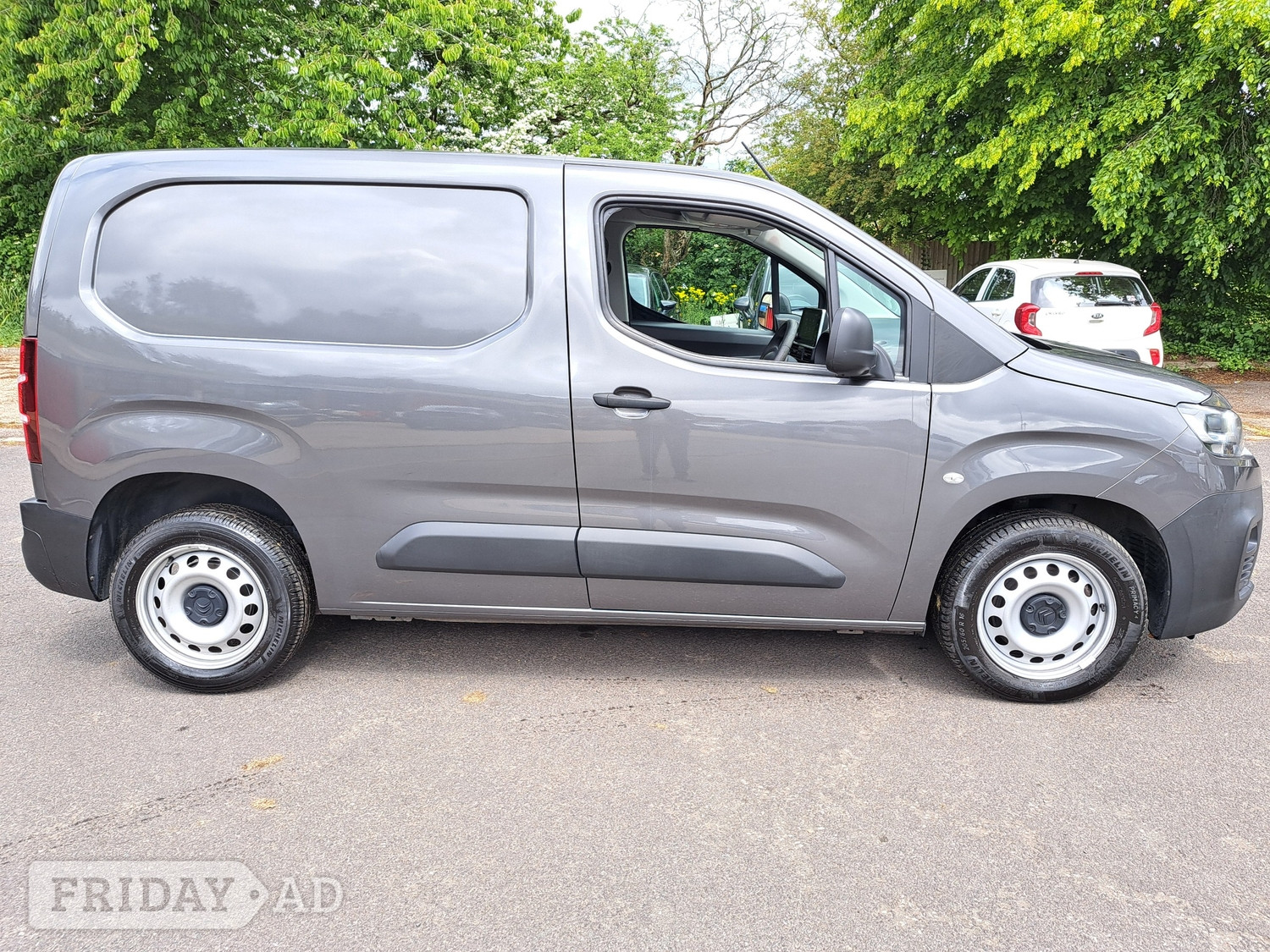 [ berth ]Citroen Berlingo