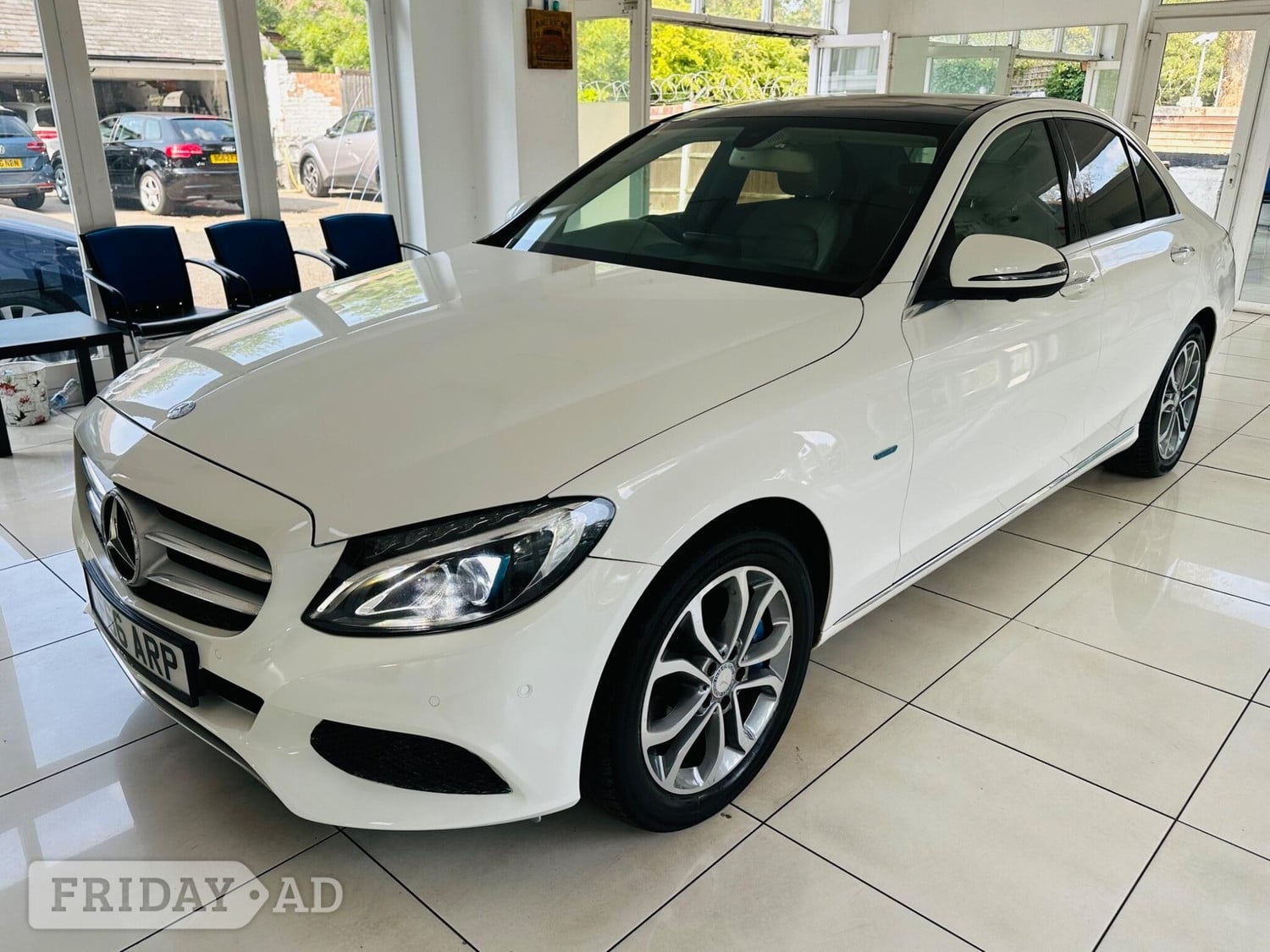 [ berth ]Mercedes-Benz C Class