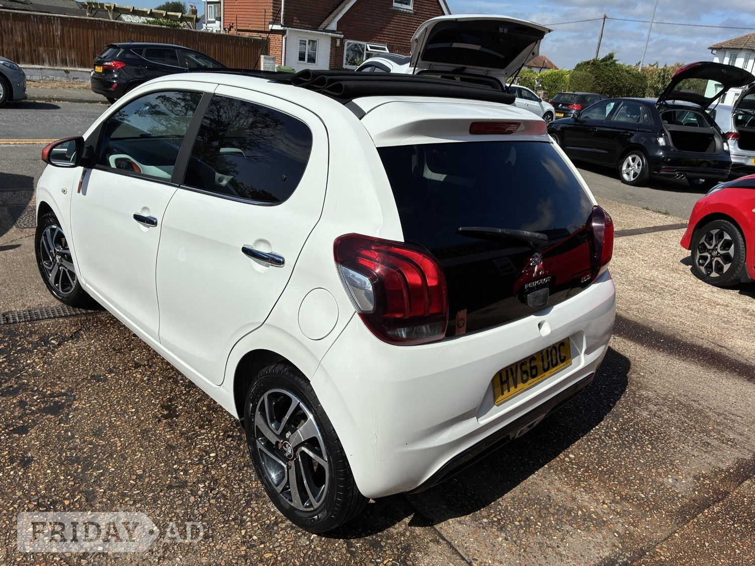 [ berth ]Peugeot 108