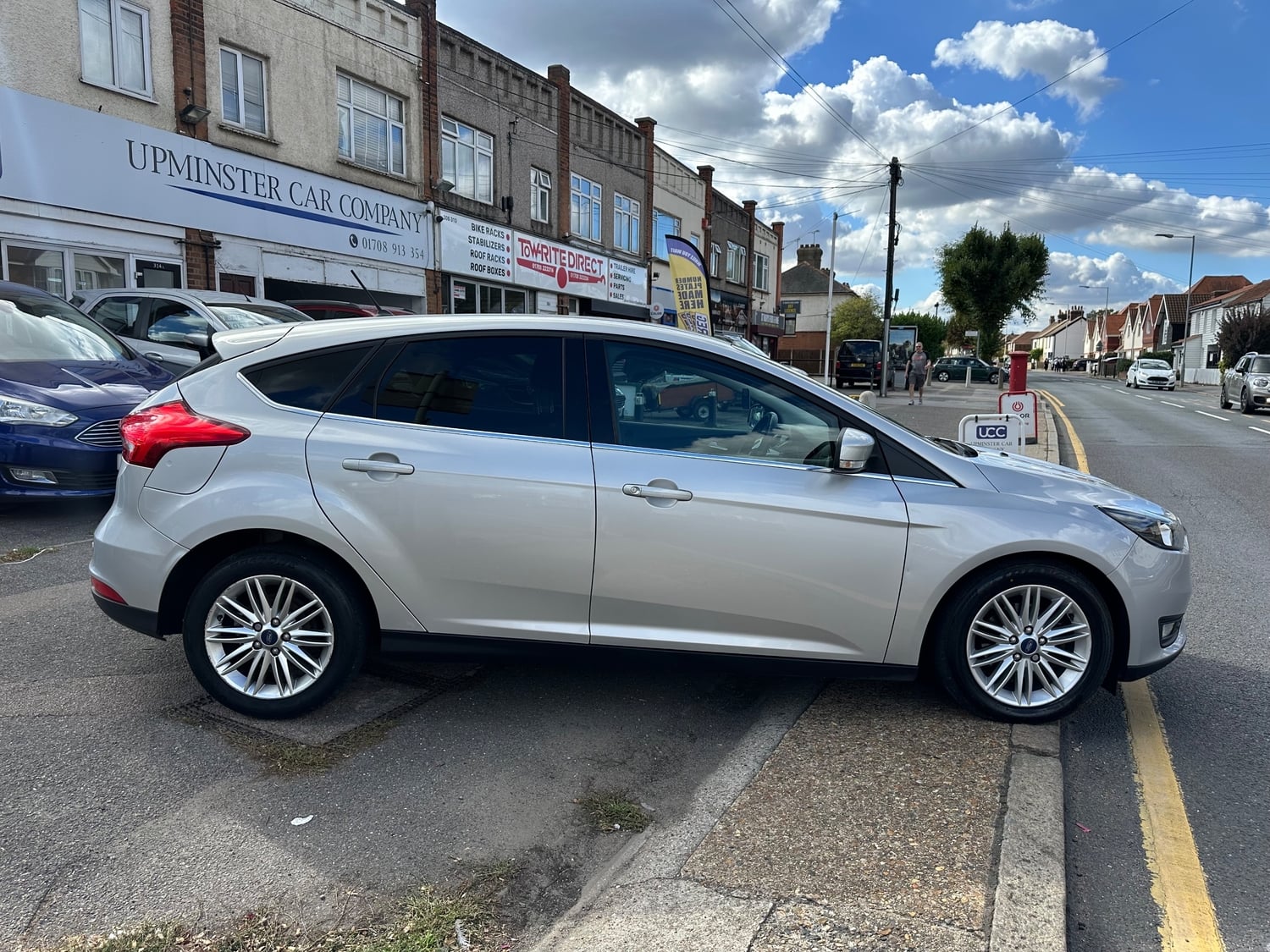 Ford Focus 2017 - Cars in Havering
