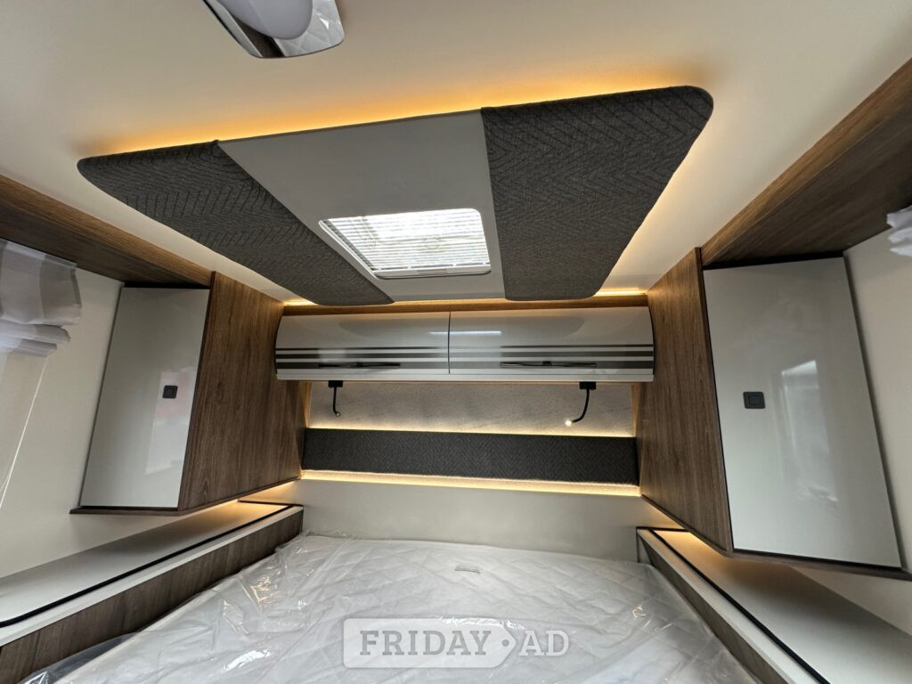 Roller Team T-Line 740 2026 for sale - Motorhomes & Caravans