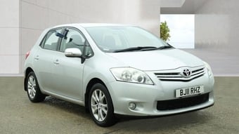 Toyota Auris 2011