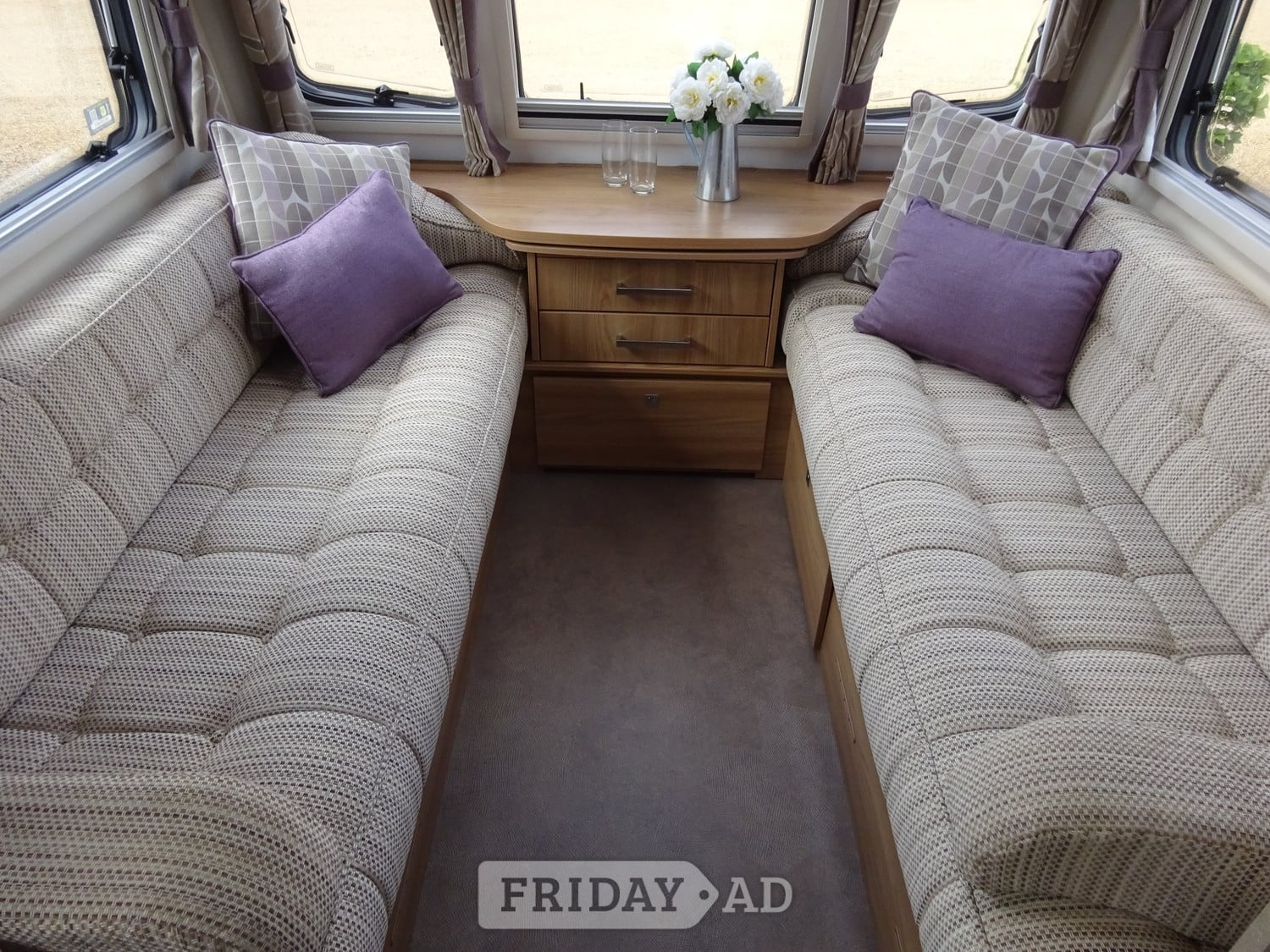 Bailey Unicorn 2016 - Motorhomes & Caravans