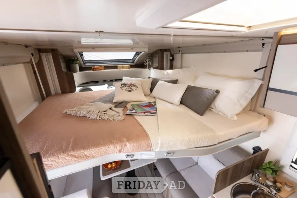 Roller Team 670 Kronos Compact 2026 for sale - Motorhomes & Caravans