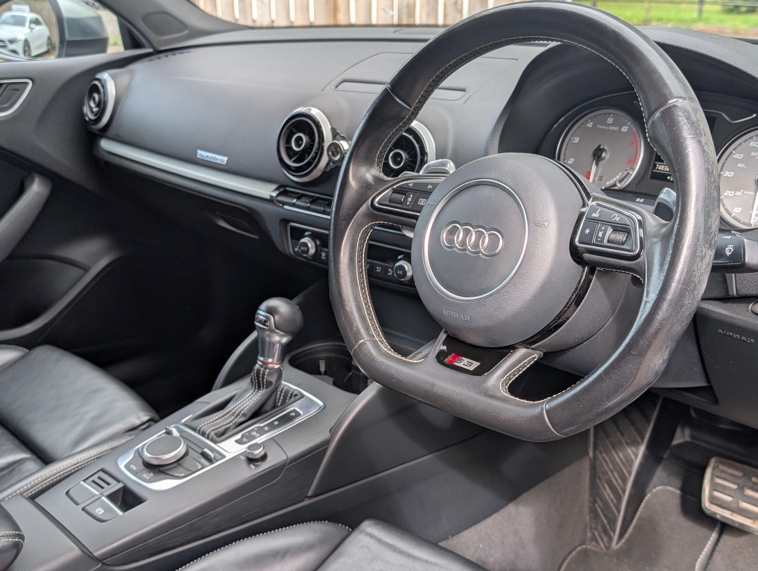 [ berth ]Audi S3