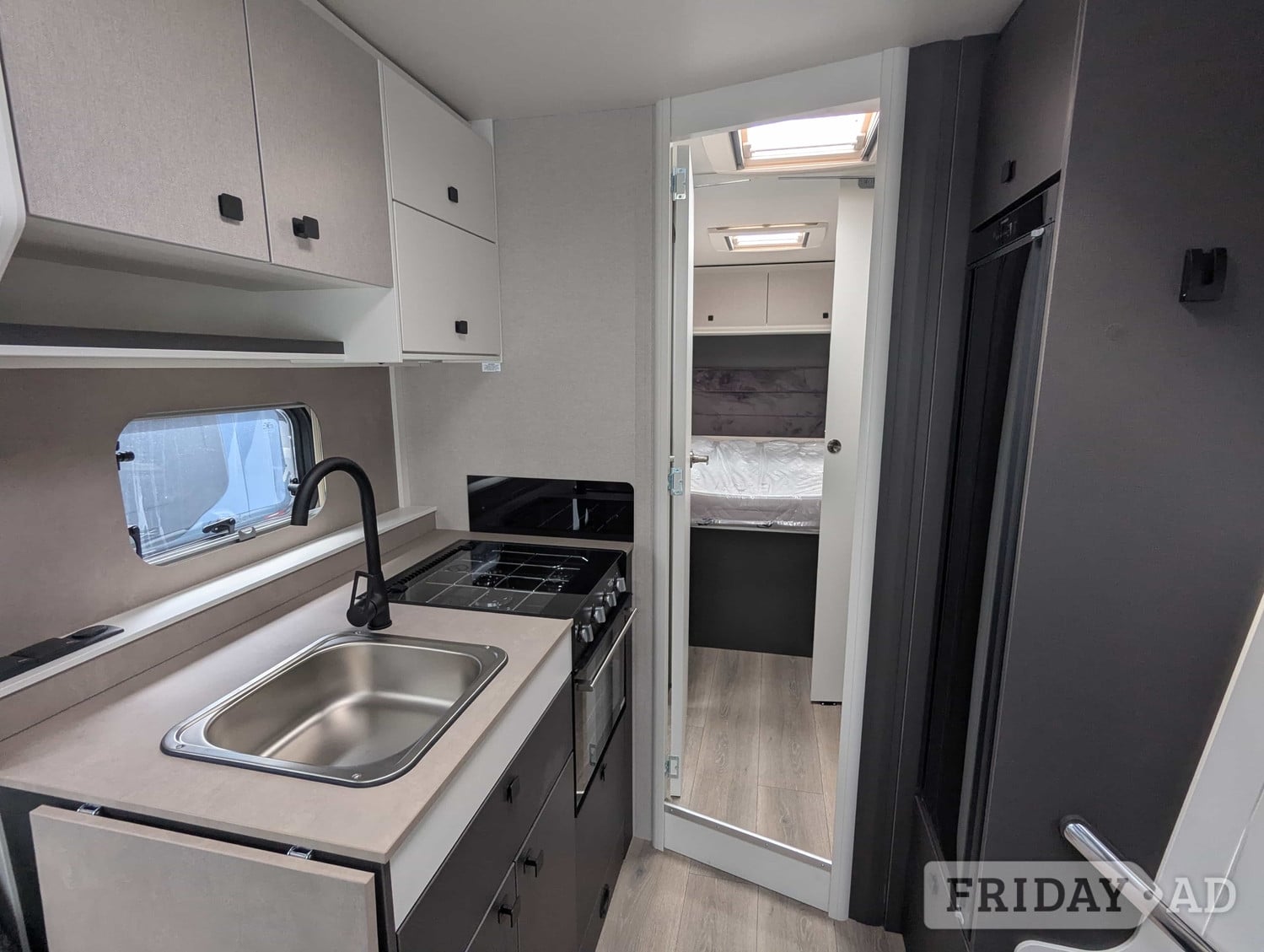 [2 berth ]Ace 1500 DB