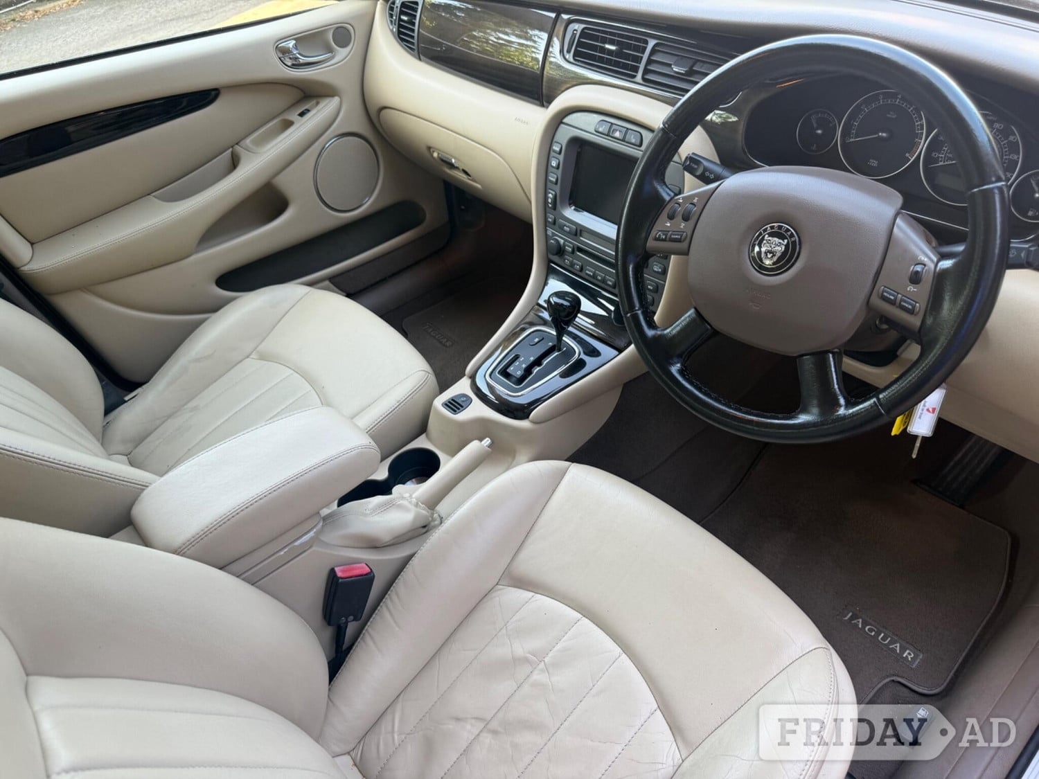 [ berth ]Jaguar X-type