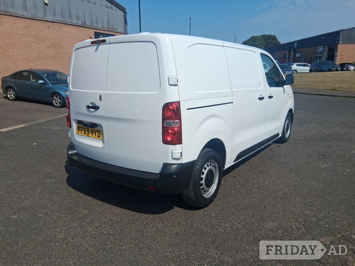 Vauxhall Vivaro 2019 - Vans & Commercial Vehicles