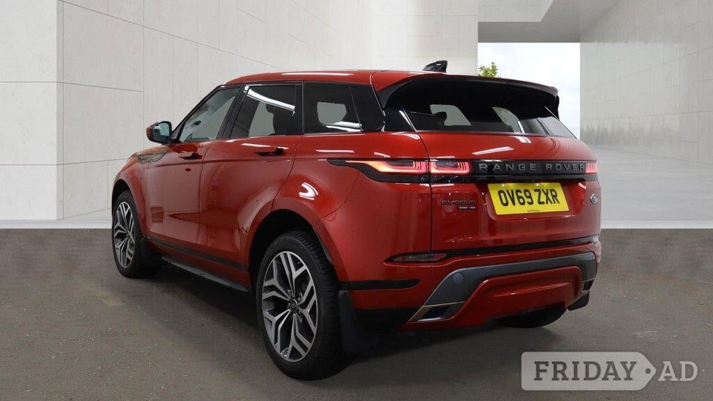 [ berth ]Land Rover Range Rover Evoque