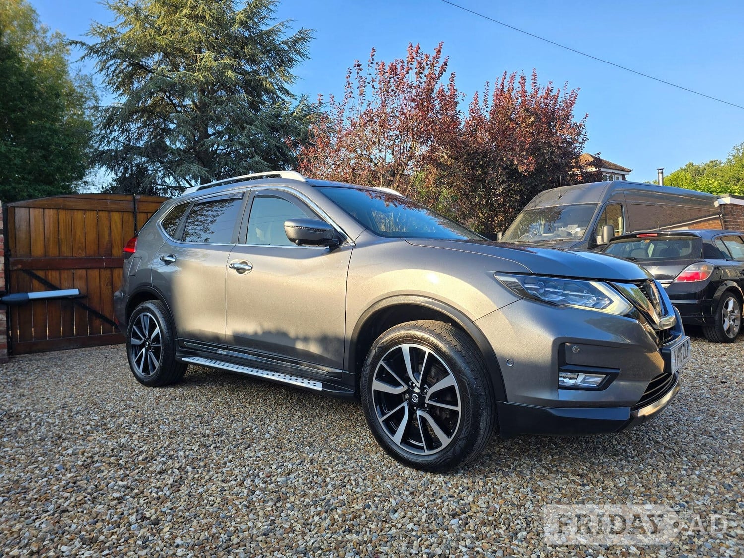 Nissan X-Trail 2018 in Aldershot
