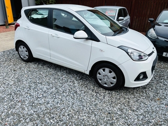 Hyundai i10 2016