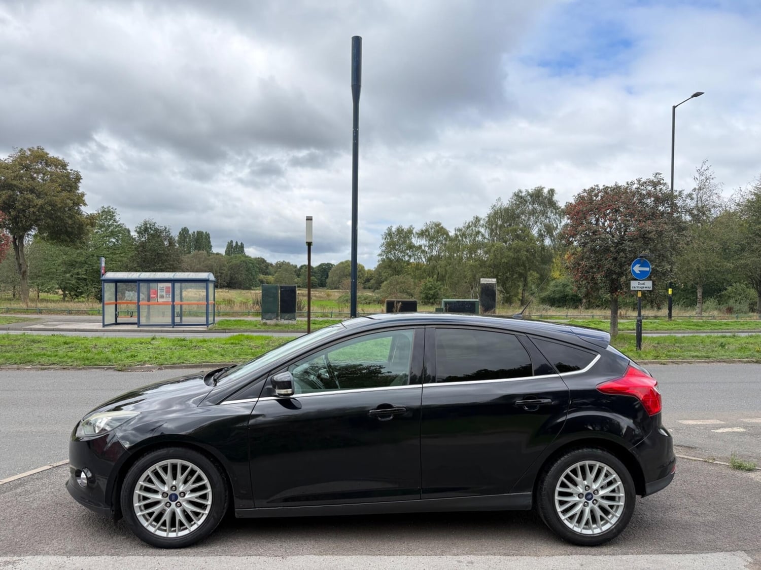Ford Focus 2014 - Cars
