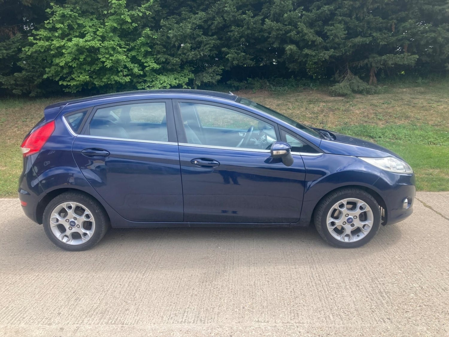 Ford Fiesta 2012 - Cars