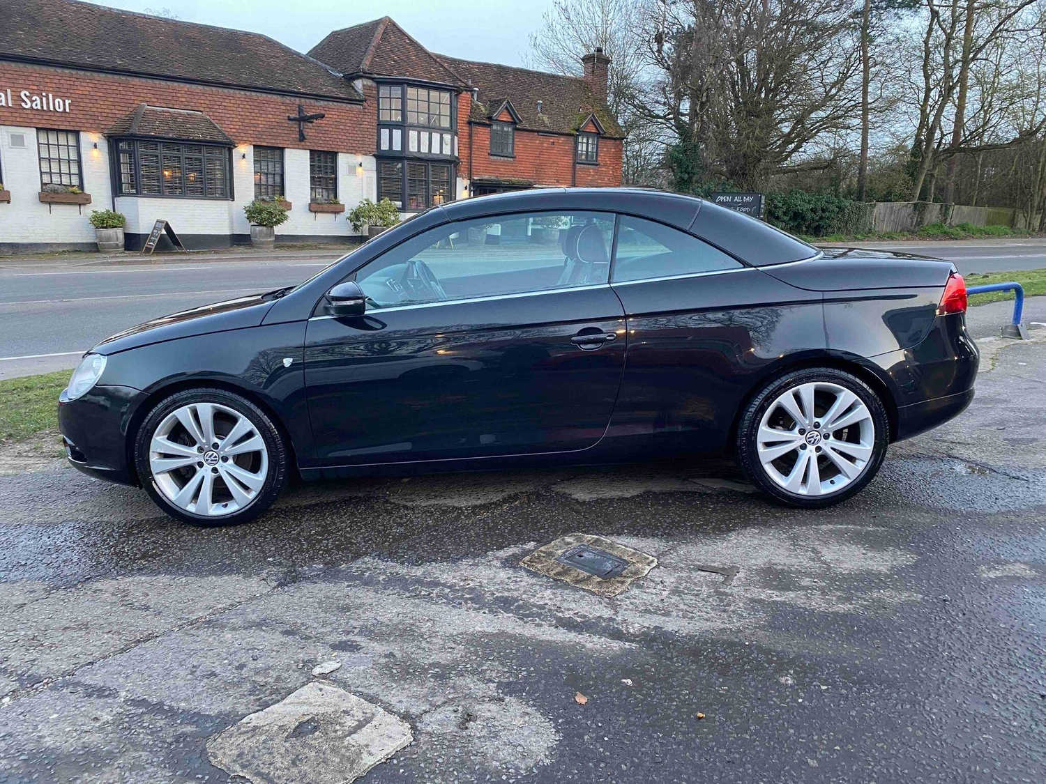 Volkswagen Eos 2009 - Cars in Ripley