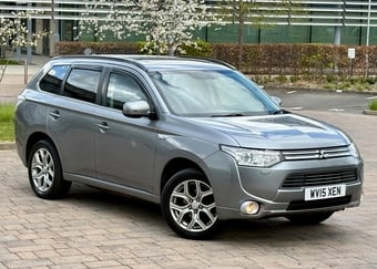 Mitsubishi Outlander 2015