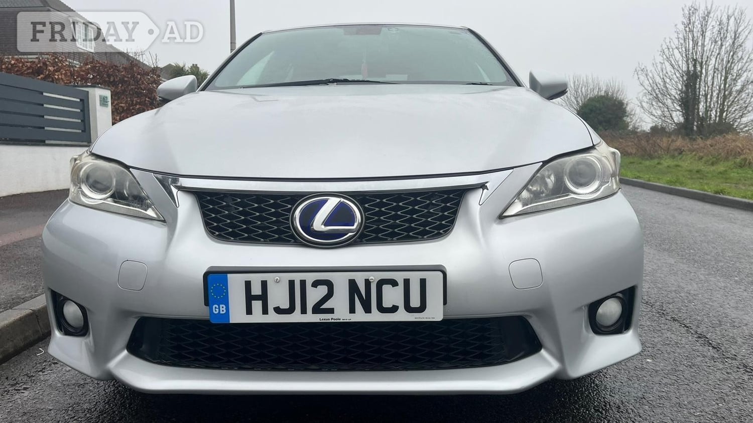 [ berth ]Lexus CT