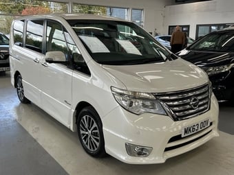 Nissan Serena 2013