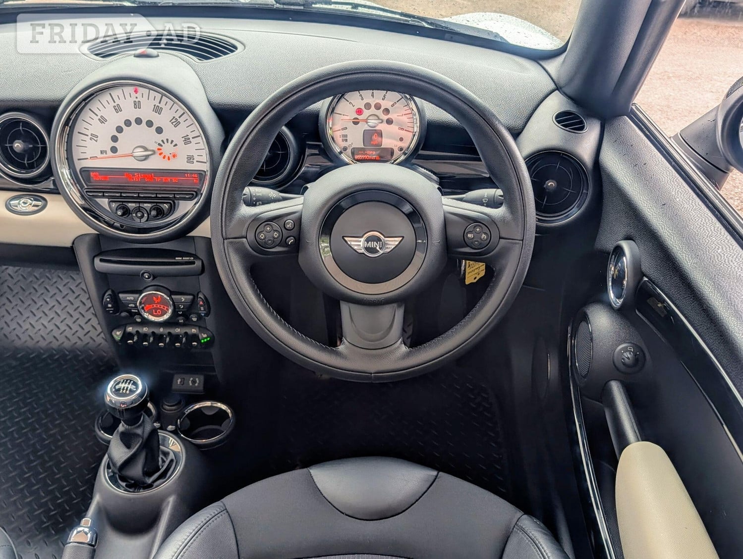 [ berth ]Mini Roadster