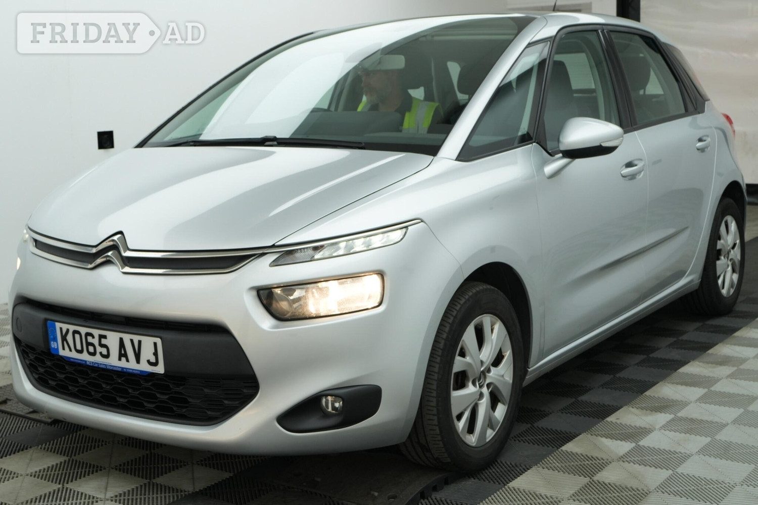 [ berth ]Citroen C4 Picasso