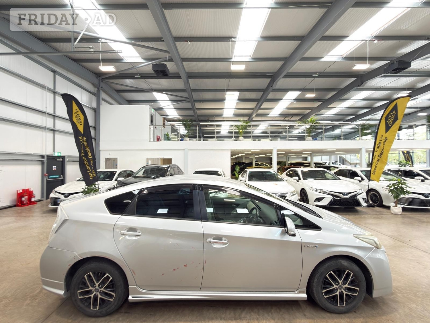 [ berth ]Toyota Prius