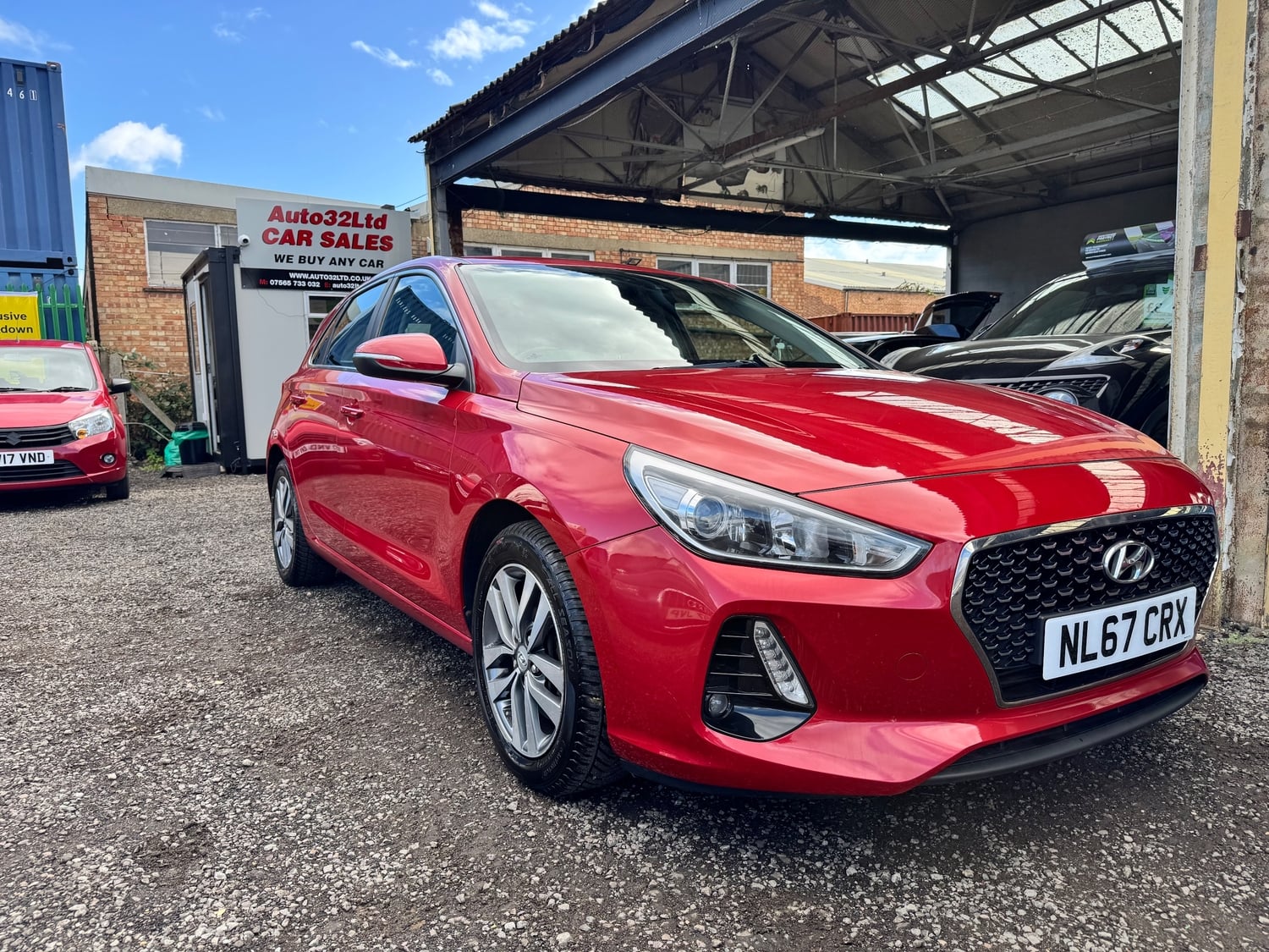 Hyundai i30 2017 - Cars in West Molesey