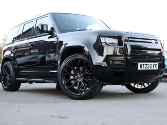 Land Rover Defender 110 2023
