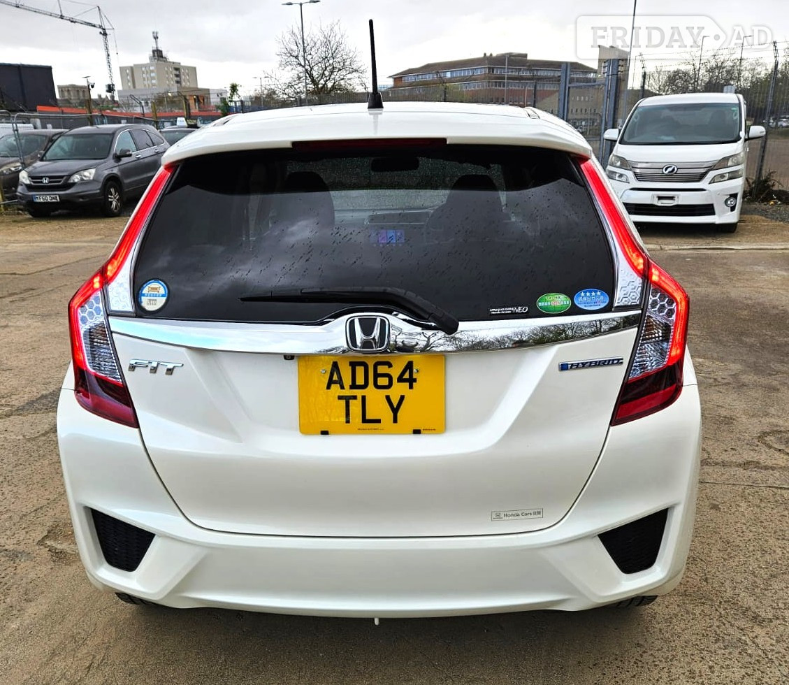 Honda Fit 2015 - Cars