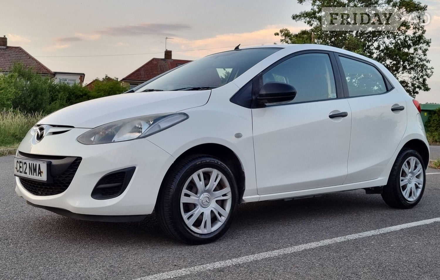 [ berth ]Mazda Mazda2