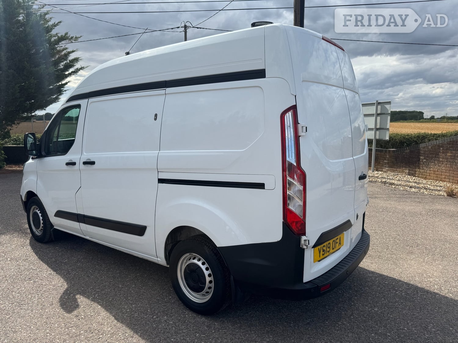 Ford Transit Custom 2019 - Vans & Commercial Vehicles