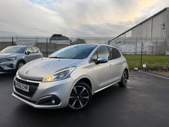 Peugeot 208 2016