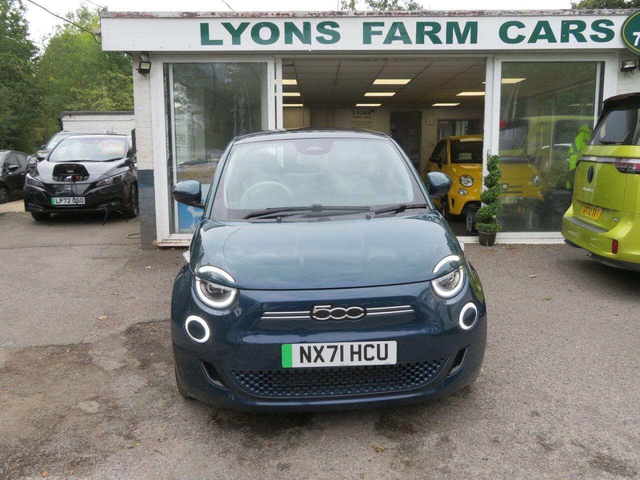 Fiat 500E Horsham