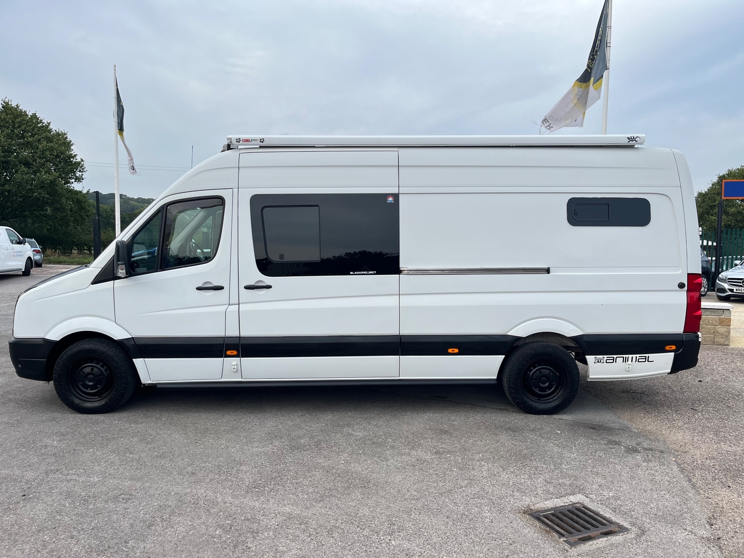 Volkswagen Crafter 2016 - Vans & Commercial Vehicles in Axminster